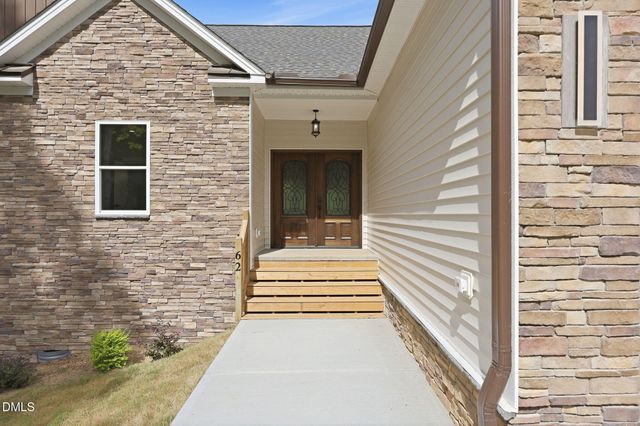 62 Ponchartrain Street, Fuquay Varina, NC 27526