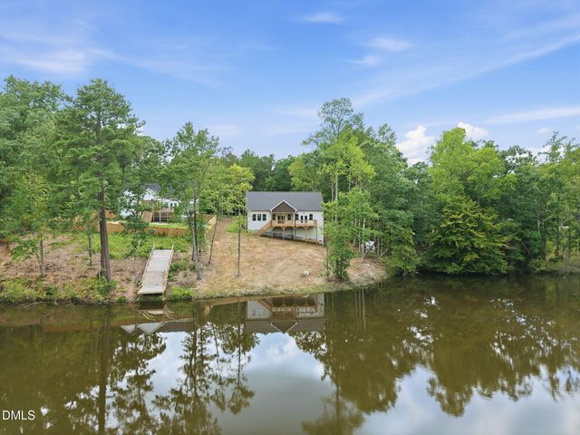 62 Ponchartrain Street, Fuquay Varina, NC 27526
