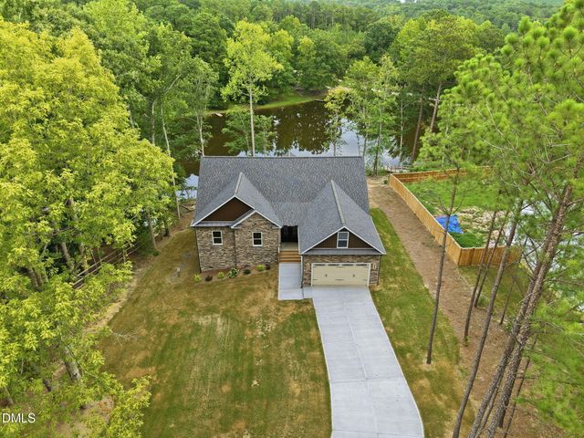 62 Ponchartrain Street, Fuquay Varina, NC 27526