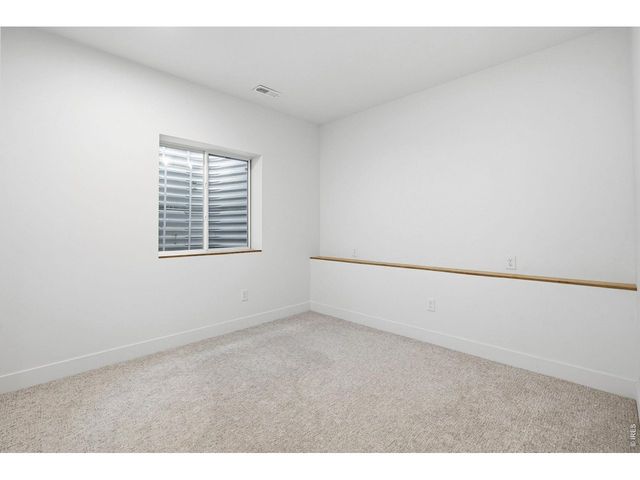 5588 Cottontail Dr, Longmont, CO 80503