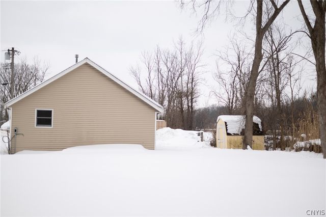 14 Dewey Drive, Hastings, NY 13036