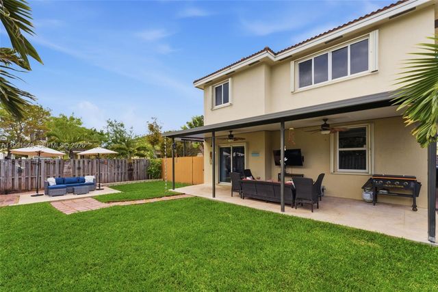 12964 SW 285th Ter, Homestead, FL 33033