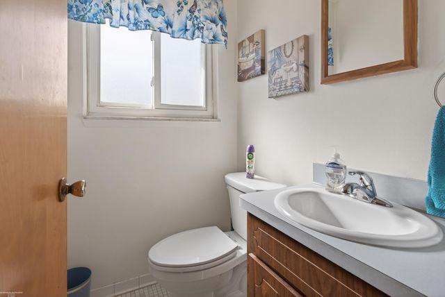 36145 Almont Drive, Sterling Heights, MI 48310