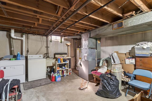 36145 Almont Drive, Sterling Heights, MI 48310