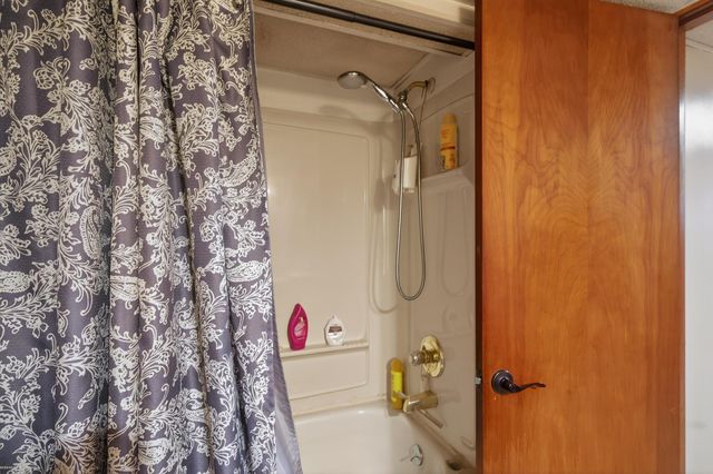 36145 Almont Drive, Sterling Heights, MI 48310