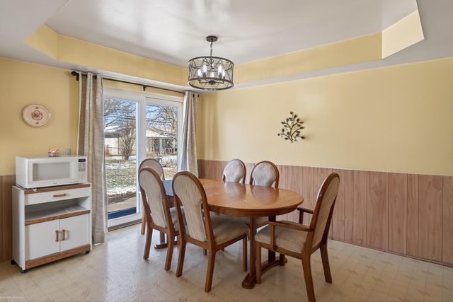 36145 Almont Drive, Sterling Heights, MI 48310