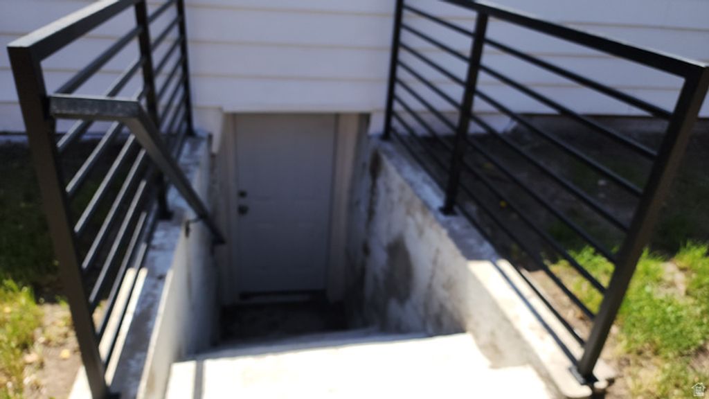 Image 18 of property listing at 54 S HALE ST, Grantsville, UT 84029