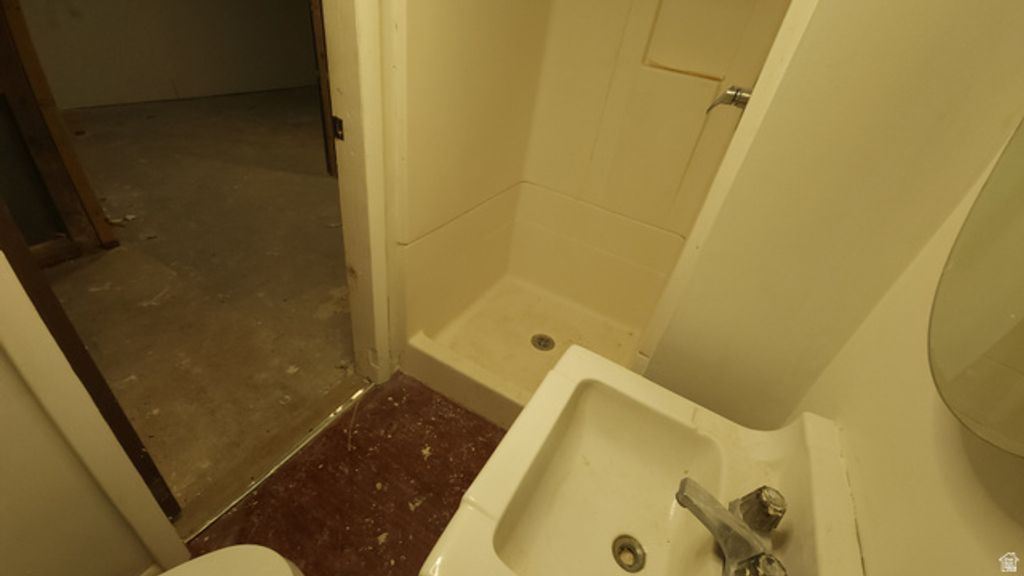 Image 19 of property listing at 54 S HALE ST, Grantsville, UT 84029