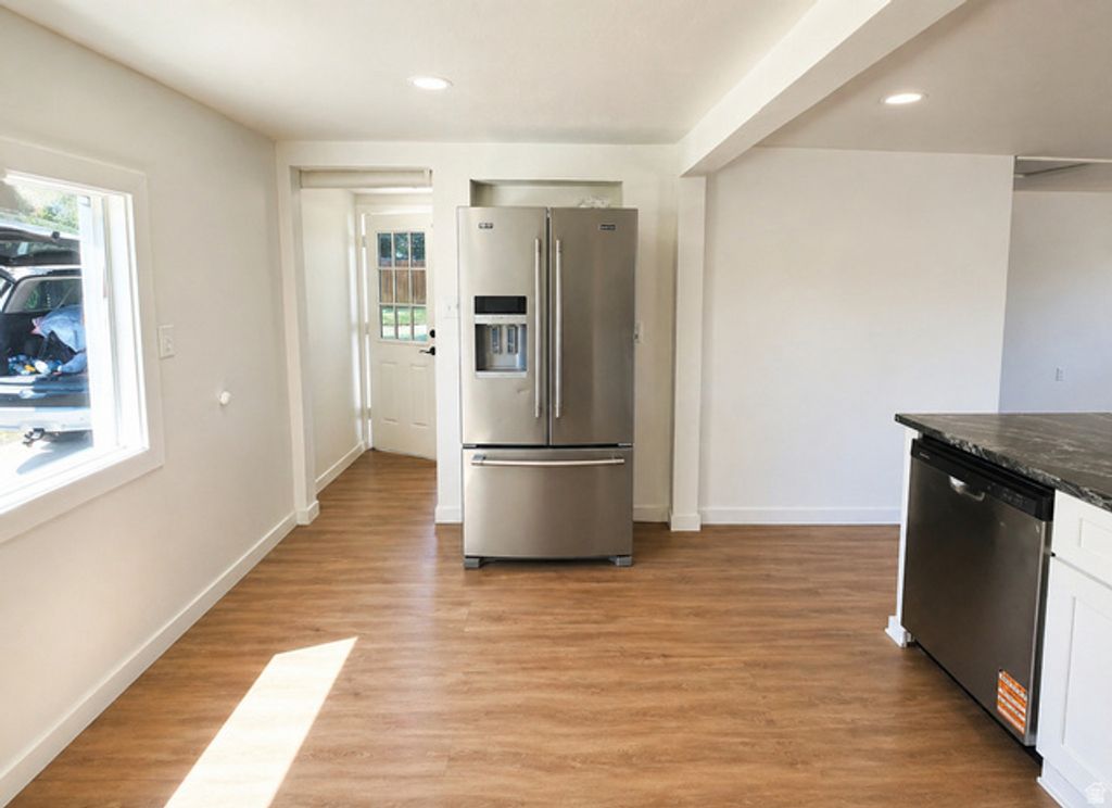 Image 4 of property listing at 54 S HALE ST, Grantsville, UT 84029