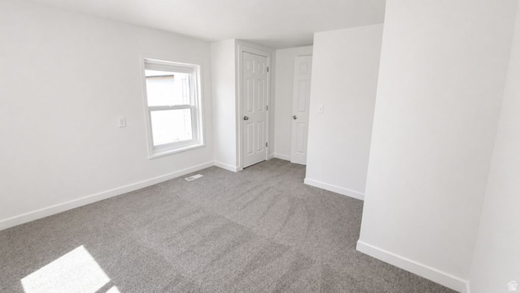 Image 7 of property listing at 54 S HALE ST, Grantsville, UT 84029