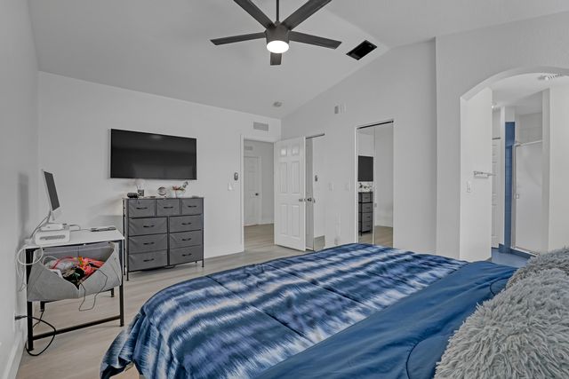 3070 Waddell Avenue, West Palm Beach, FL 33411