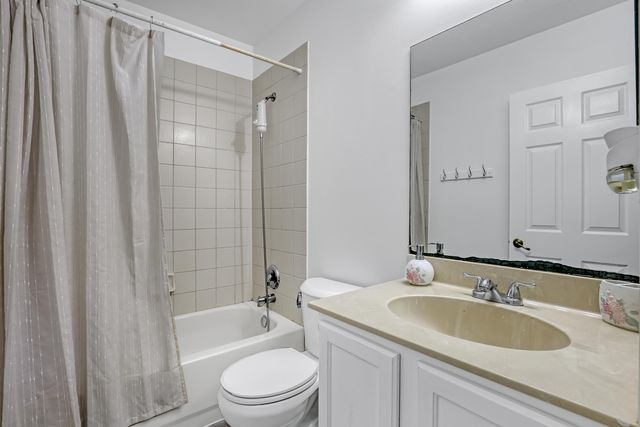 3070 Waddell Avenue, West Palm Beach, FL 33411
