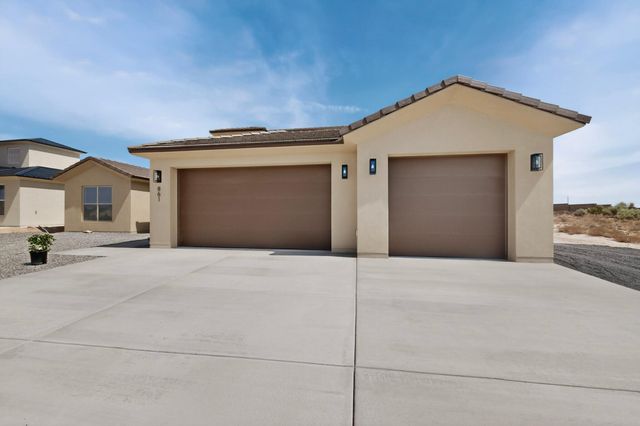 861 11th Avenue SE, Rio Rancho, NM 87124
