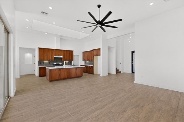 861 11th Avenue SE, Rio Rancho, NM 87124