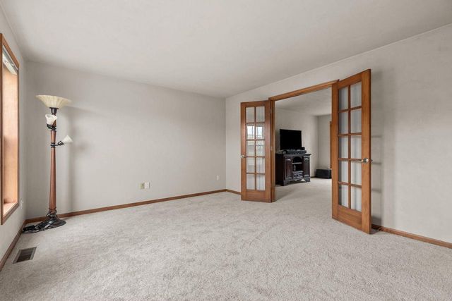 3663 HICKORY RIDGE ROAD, Oshkosh, WI 54904
