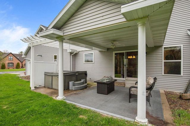 3663 HICKORY RIDGE ROAD, Oshkosh, WI 54904
