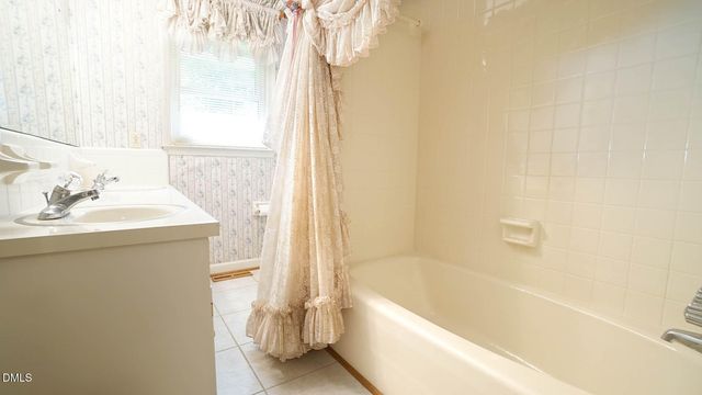 8509 Stagville Road, Bahama, NC 27503