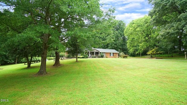 8509 Stagville Road, Bahama, NC 27503