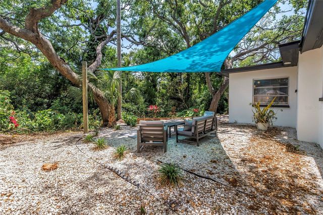 3518 POCAHONTAS DRIVE, Largo, FL 33774