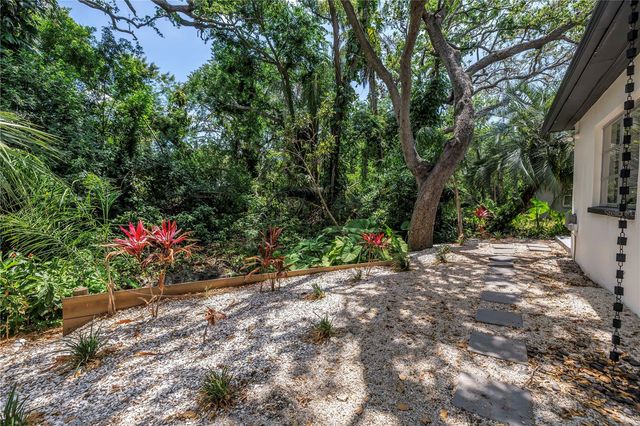 3518 POCAHONTAS DRIVE, Largo, FL 33774