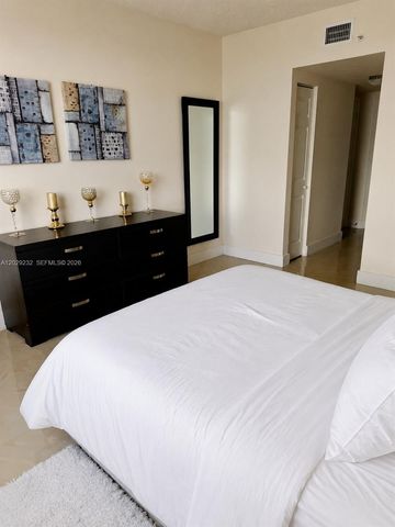 17100 N Bay Road 1605, Sunny Isles Beach, FL 33160