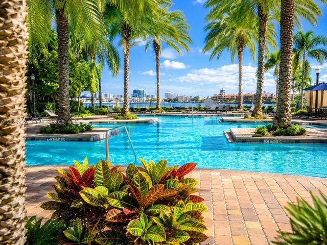 17100 N Bay Road 1605, Sunny Isles Beach, FL 33160