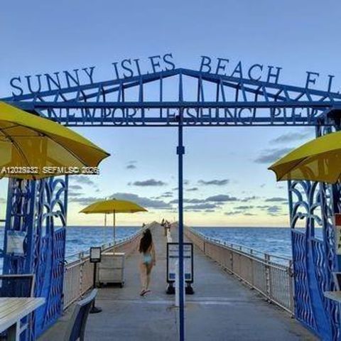 17100 N Bay Road 1605, Sunny Isles Beach, FL 33160