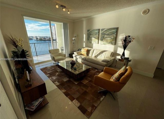 17100 N Bay Road 1605, Sunny Isles Beach, FL 33160