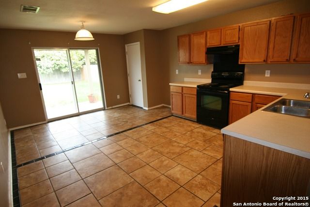 10323 Appaloosa Bay, San Antonio, TX 78254