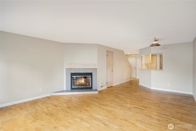 1051 Madison Avenue N, Bainbridge Island, WA 98110