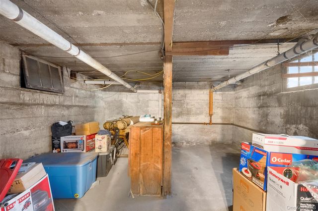 217 Bennett Avenue, Hempstead, NY 11550