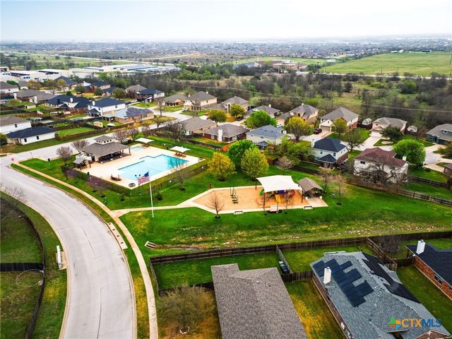 413 Weeping Willow Drive, Temple, TX 76502