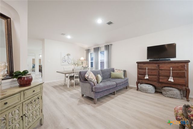 413 Weeping Willow Drive, Temple, TX 76502