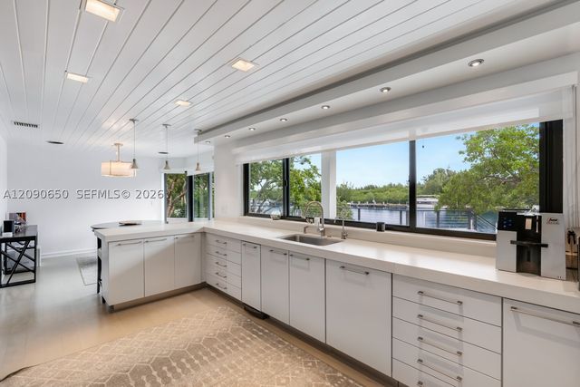 11095 Marin St, Coral Gables, FL 33156