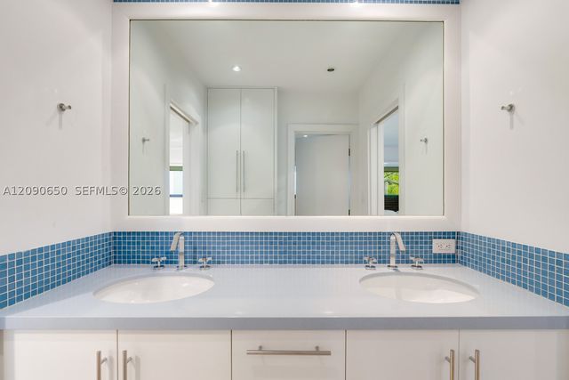 11095 Marin St, Coral Gables, FL 33156