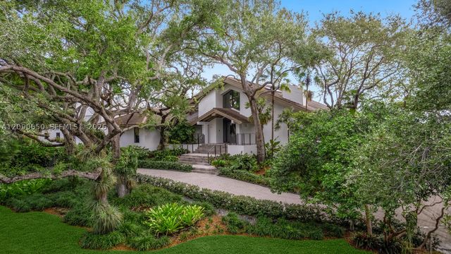 11095 Marin St, Coral Gables, FL 33156