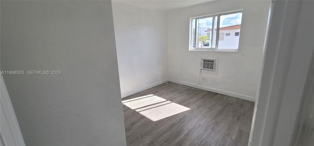 111 SW 18th Ave, Miami, FL 33135