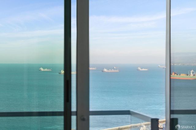 301 Main Street PH37B, San Francisco, CA 94105