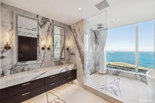 301 Main Street PH37B, San Francisco, CA 94105