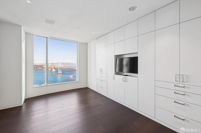 301 Main Street PH37B, San Francisco, CA 94105