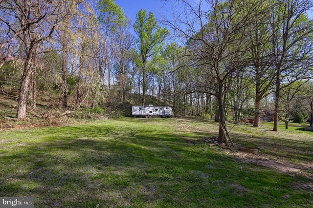 3841 SHAWS SCHOOL RD, Brogue, PA 17309
