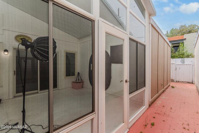 6337 N Willowbrook Drive, Tucson, AZ 85704