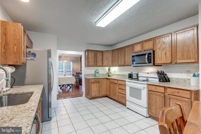 126 BENTLEY ST, Taneytown, MD 21787