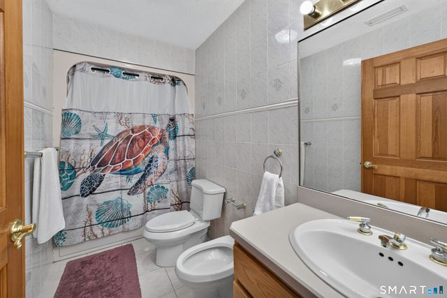 36 Charles Mary Drive, East Hampton, CT 06424