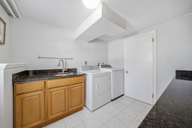 92 Shaw Rd, Belmont, MA 02478