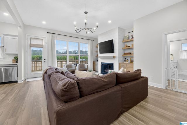 552 WATERFORD WAY, Jacksonville, AL 36265