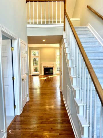 1233 Cranebridge Place, Chapel Hill, NC 27517