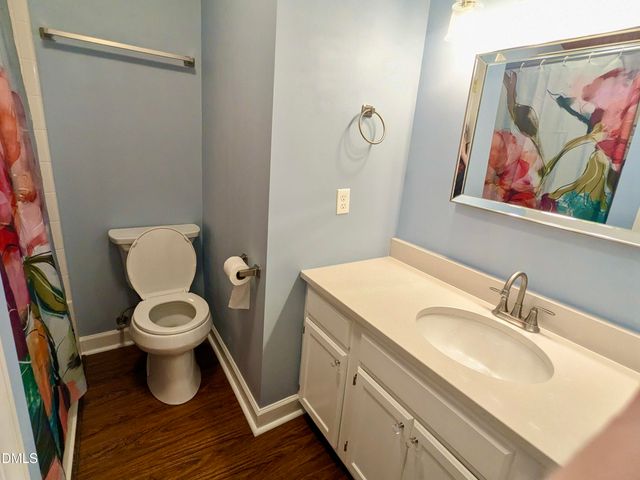 1233 Cranebridge Place, Chapel Hill, NC 27517