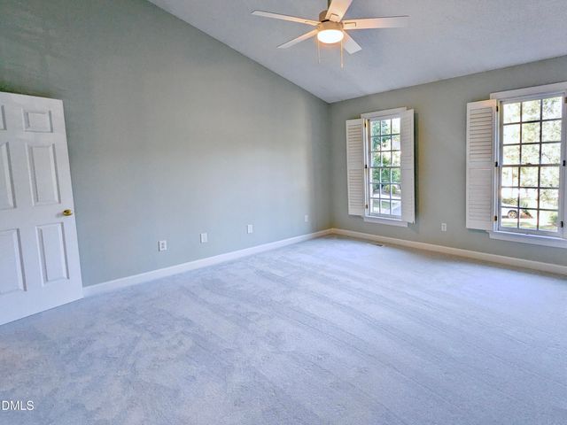 1233 Cranebridge Place, Chapel Hill, NC 27517