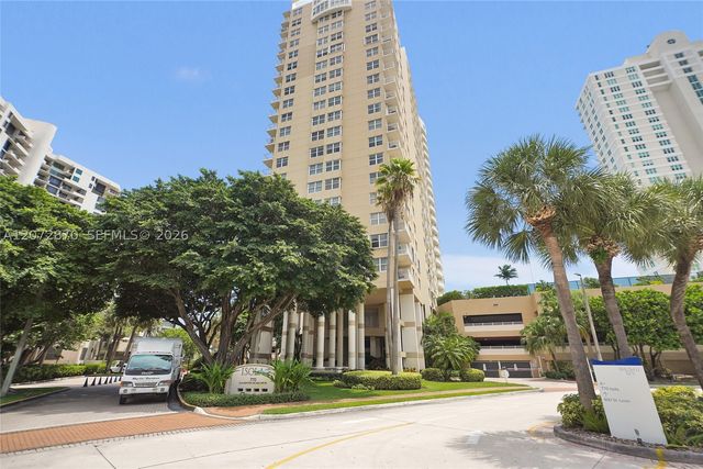 770 Claughton Island Dr 709, Miami, FL 33131